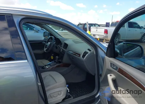 2011 Audi Q5 2.0T Premium from USA, damaged, VIN WA1CFAFP1BA012560